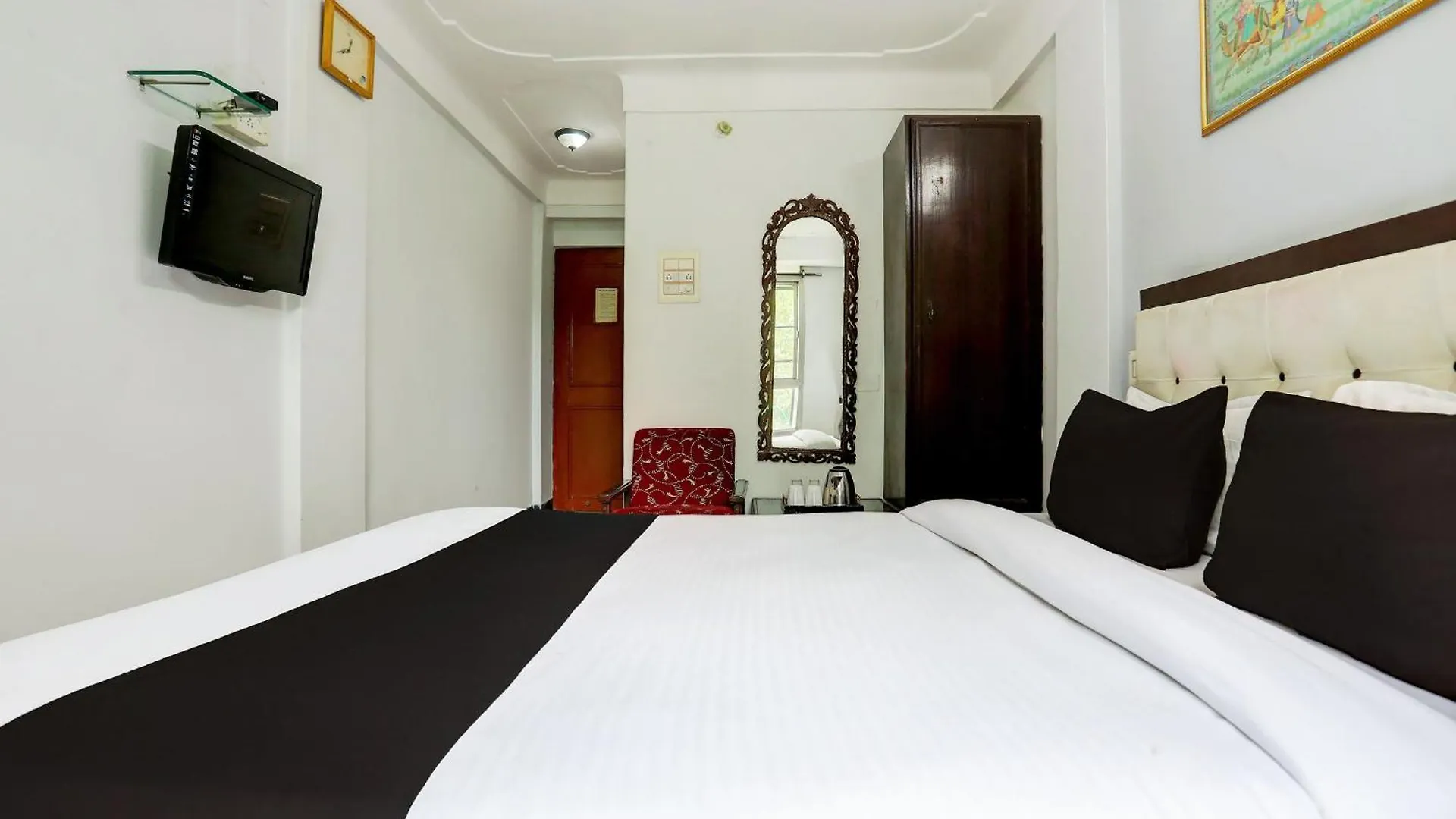 Super Collection O Lake Palace Road Удайпур Отель