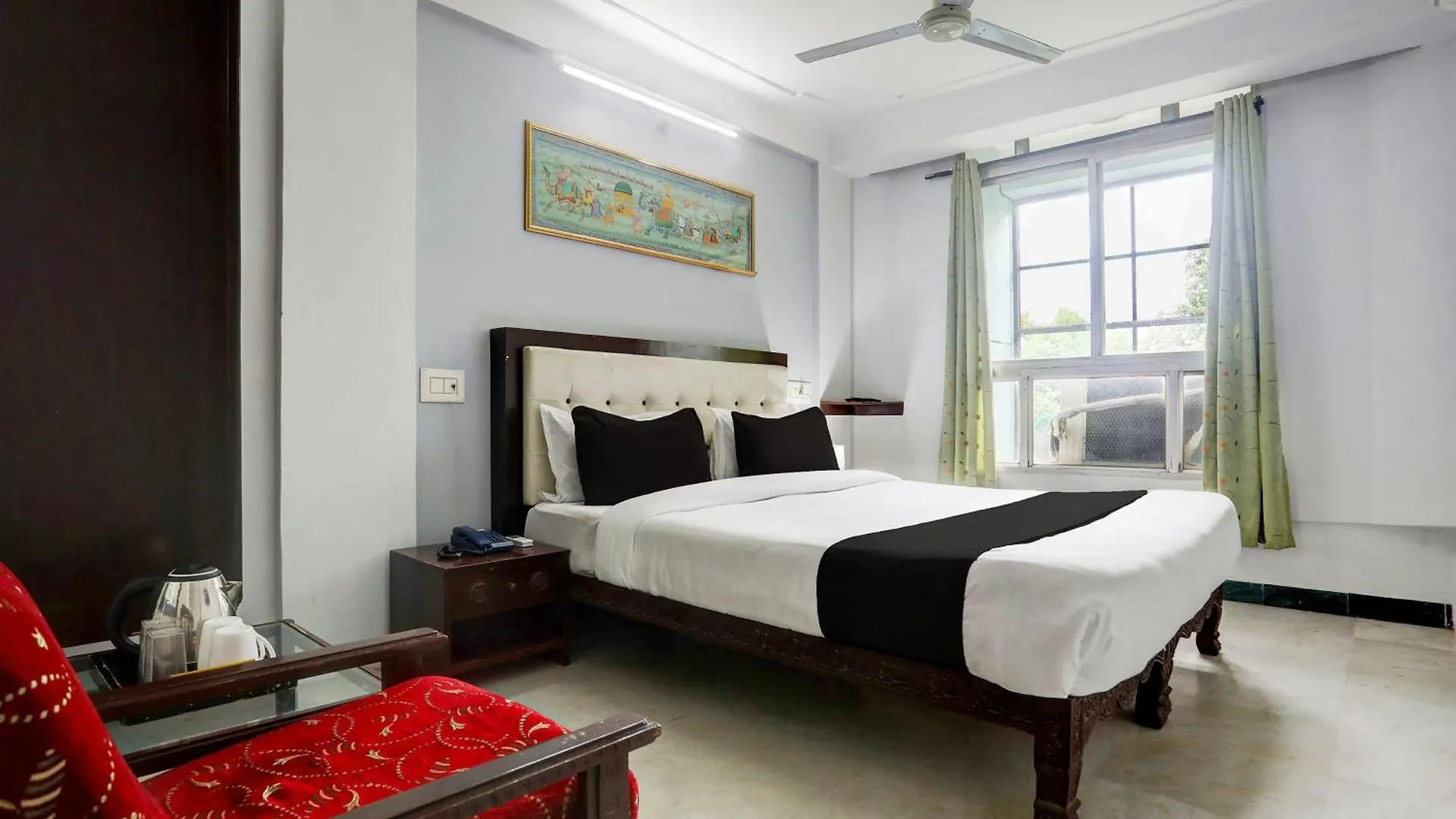 Super Collection O Lake Palace Road Udaipur 4*,